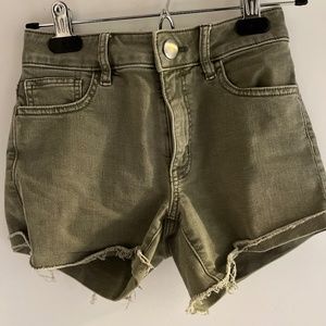 American Eagle High Rise Shortie
